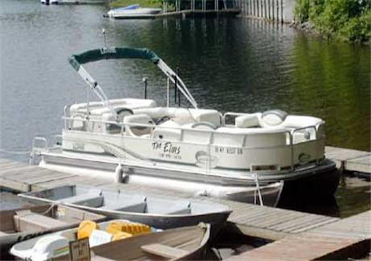 The Elms Waterfront Cottages Lake Luzerne Zewnętrze zdjęcie